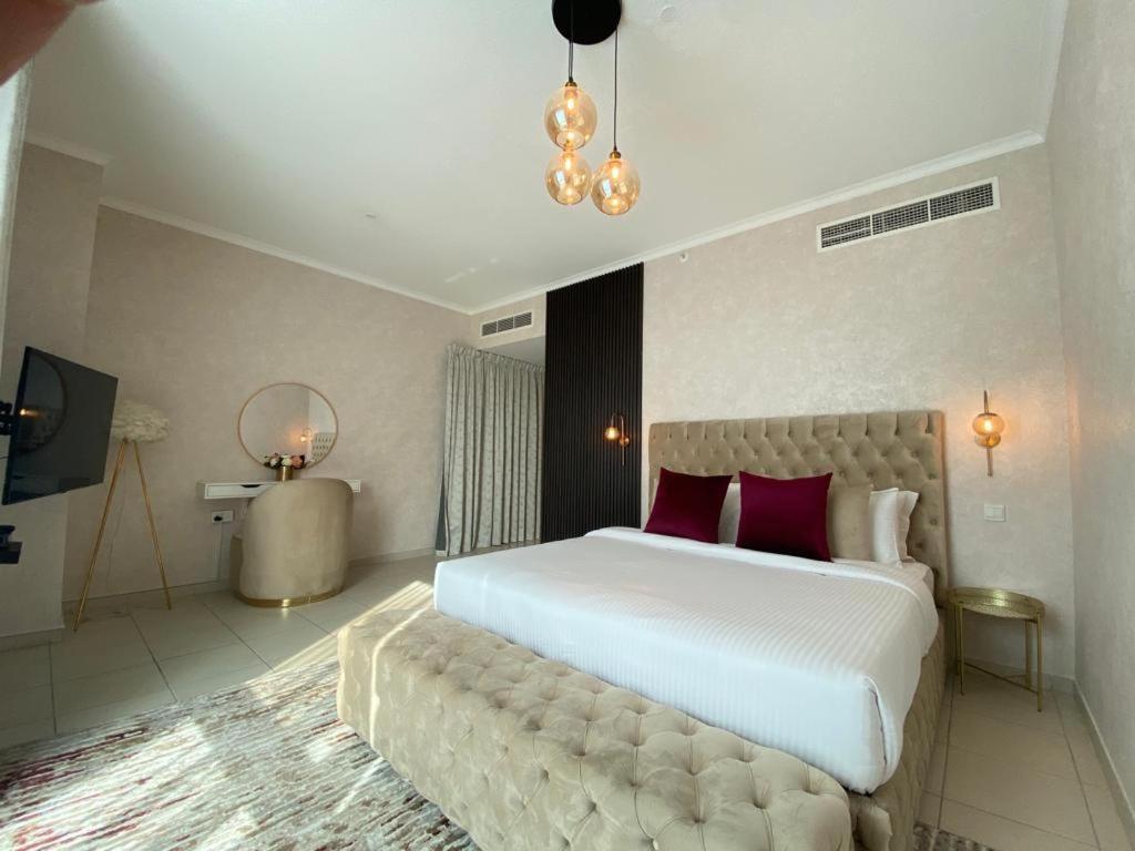 Durrani Homes - The Residences 5Br Besides Dubai Mall With Burjkhalifa And Fountain View المظهر الخارجي الصورة